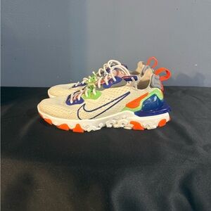 Nike React Vision excellent condition no box, minor swoosh loss shown in pic.